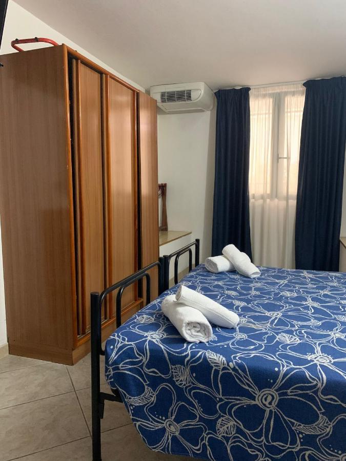 Hotel Villa Isola Rimini Eksteriør billede